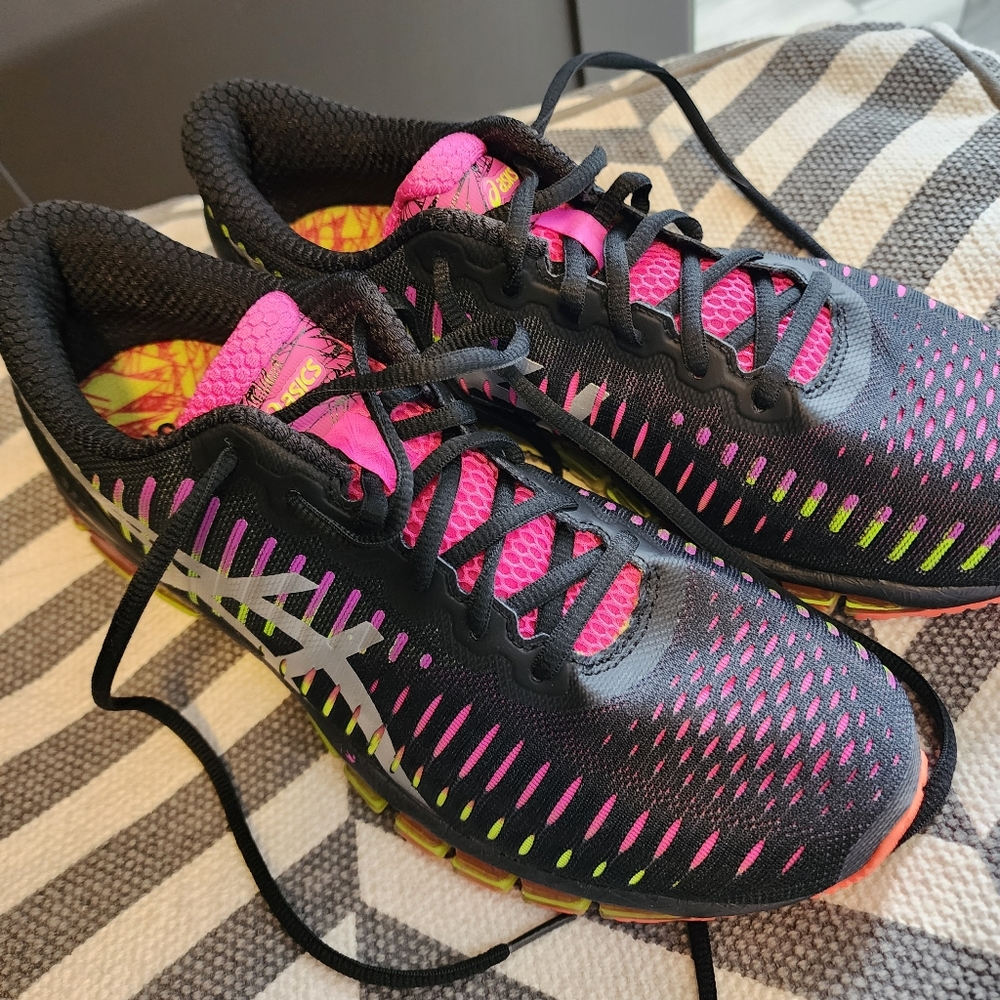 NEW in Box Women's ASICS Gel Quantum 360 - NWT Size 10 - Picture 4 of 5